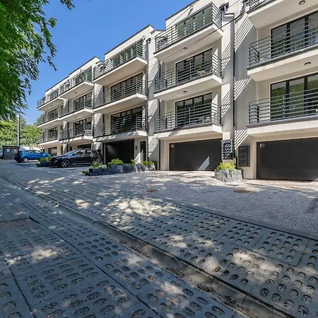Apartment Nowoczesny W Szczyrku Z Umeblowanym Balkonem By Renters *